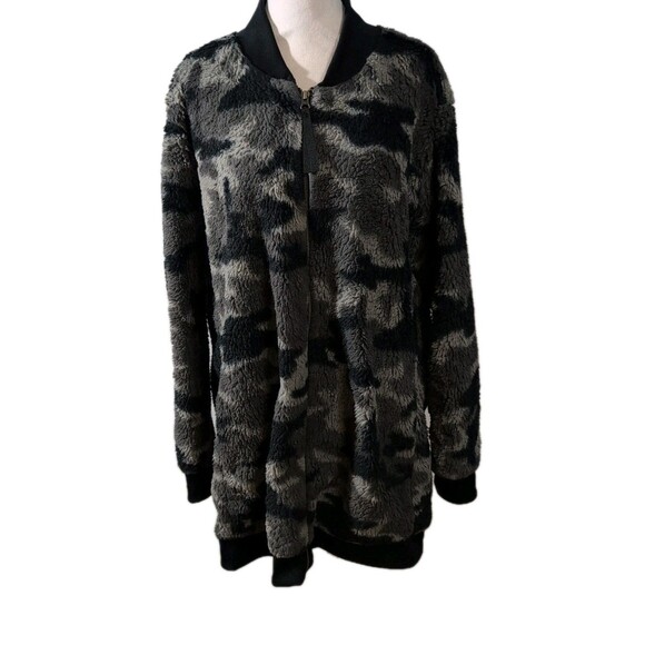 Columbia Coat Women’s XL Bundle Up Printed Fleece Black Gray Camo Pockets Gorp - Picture 1 of 10